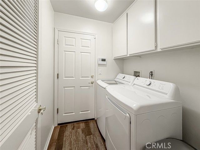 2037 Freesia Avenue, Simi Valley, CA 93063