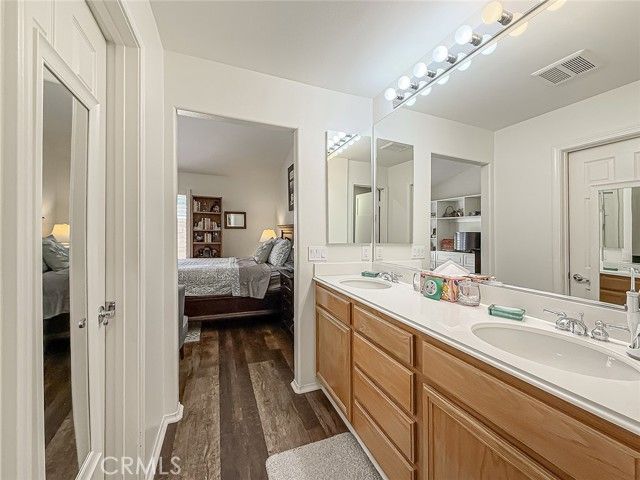 2037 Freesia Avenue, Simi Valley, CA 93063