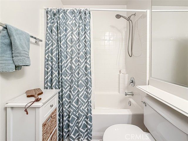 2037 Freesia Avenue, Simi Valley, CA 93063