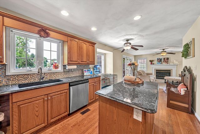3808 Derby DR, Roanoke, VA 24012
