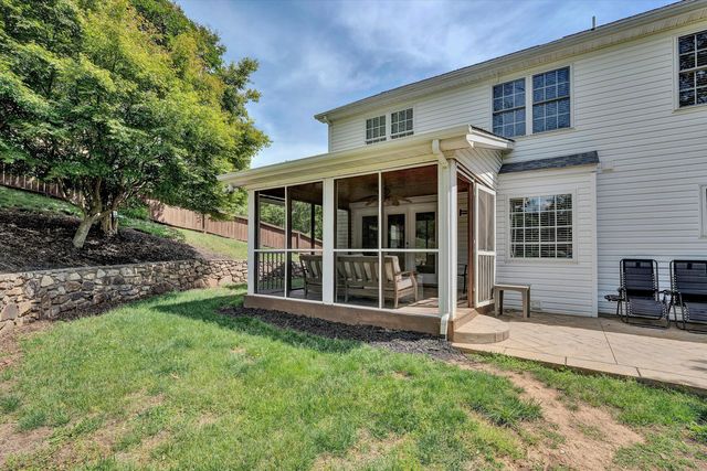 3808 Derby DR, Roanoke, VA 24012