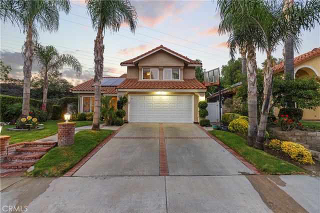 28948 Shadow Valley, Saugus, CA 91390