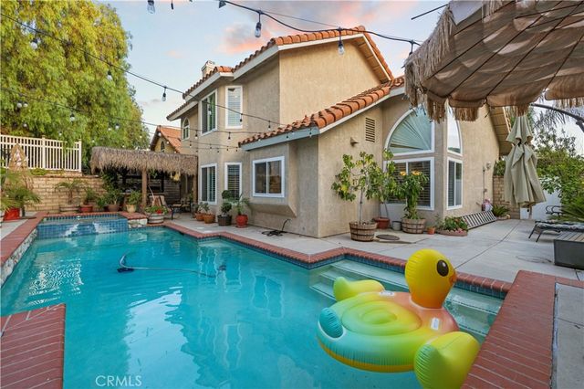 28948 Shadow Valley, Saugus, CA 91390