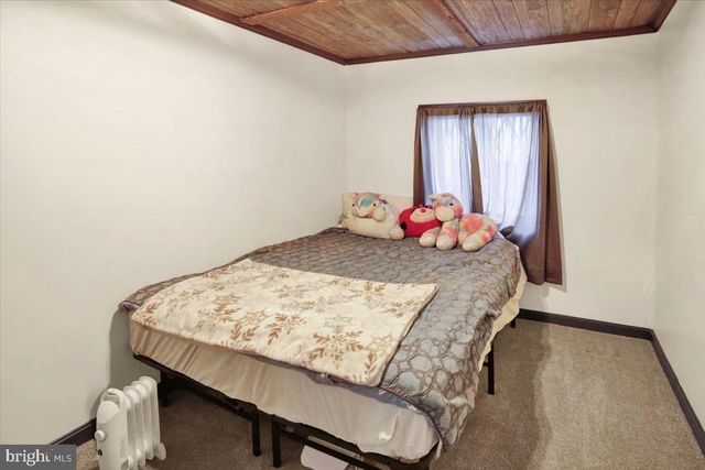 630 E PINE ST, Mahanoy City, PA 17948