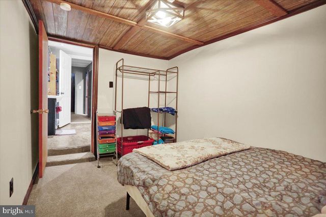 630 E PINE ST, Mahanoy City, PA 17948