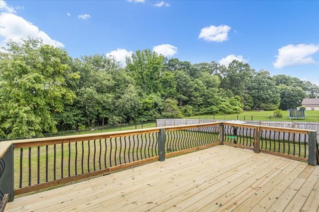 161 Cumberland Oaks Dr, Tullahoma, TN 37388