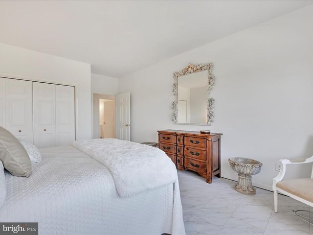 2415 SHARP MOUNTAIN RD, Pottsville, PA 17901