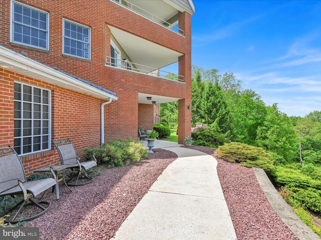 2415 SHARP MOUNTAIN RD, Pottsville, PA 17901