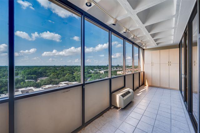 6335 W Northwest Highway 1013, Dallas, TX 75225
