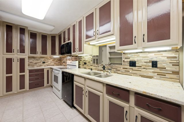 6335 W Northwest Highway 1013, Dallas, TX 75225