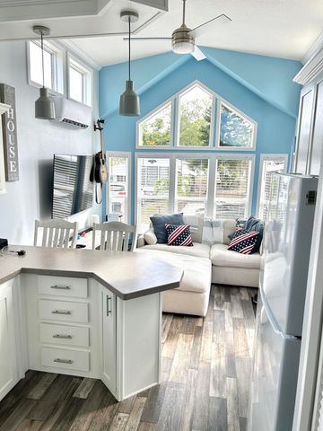 875 NE 48 Th Street Lot 393, Pompano Beach, FL 33064