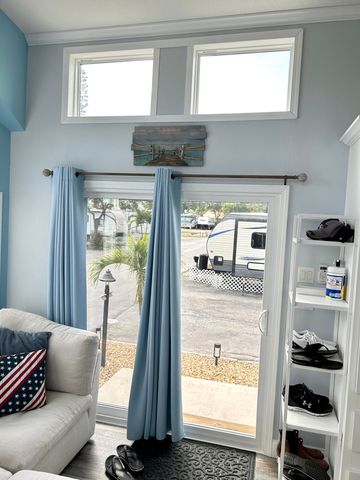 875 NE 48 Th Street Lot 393, Pompano Beach, FL 33064