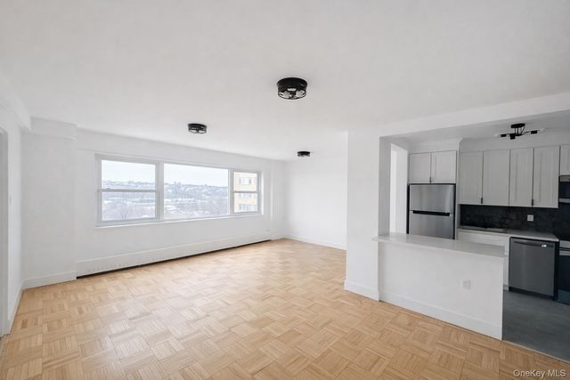 3 Fordham Hill Oval 7B, Bronx, NY 10468