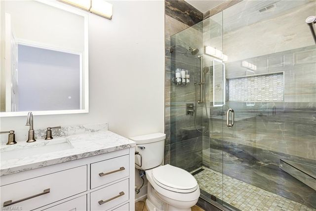 19091 Ridgepoint DR 202, Estero, FL 33928