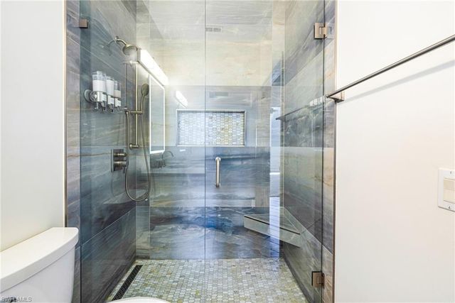 19091 Ridgepoint DR 202, Estero, FL 33928