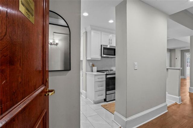 30 5th NE Street 702, Atlanta, GA 30308