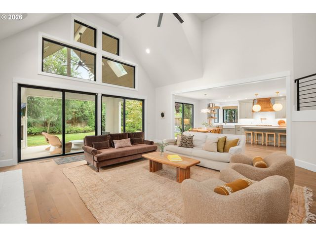 6040 LAKEVIEW Blvd, Lake Oswego, OR 97035