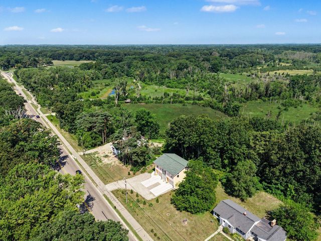 737 Ottawa Beach Road, Park Twp, MI 49424