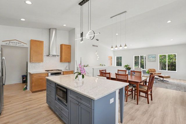 737 Ottawa Beach Road, Park Twp, MI 49424