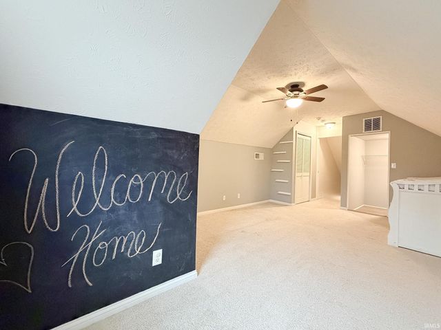 10244 Clippinger Road, Evansville, IN 47725