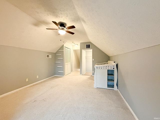 10244 Clippinger Road, Evansville, IN 47725