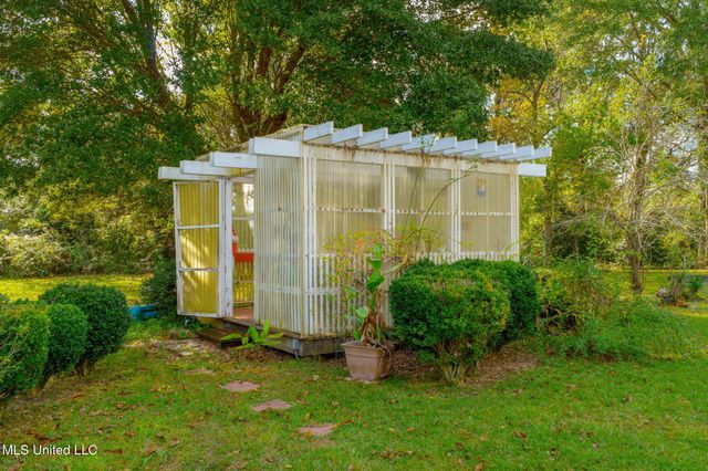 4519 Highway 589, Sumrall, MS 39482