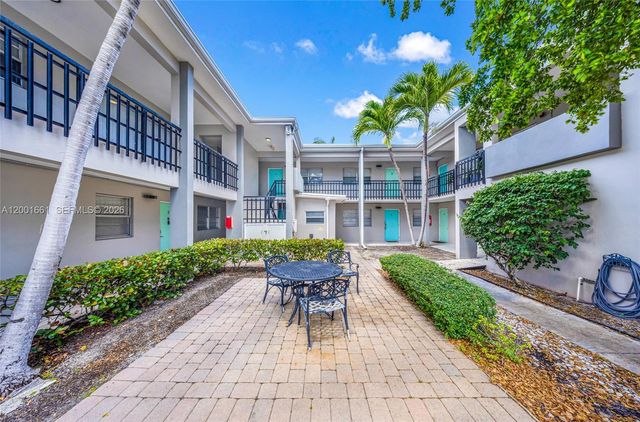 202 Lucerne Ave 1-14, Lake Worth, FL 33460