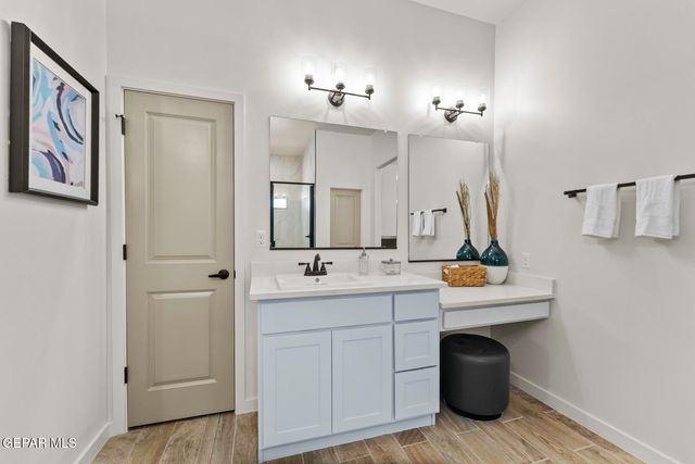 1122 Brass Hill Avenue, Santa Teresa, NM 88008