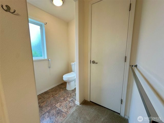 3504 Meadowbrook Lane SE, Lacey, WA 98503