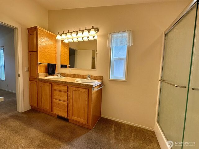 3504 Meadowbrook Lane SE, Lacey, WA 98503