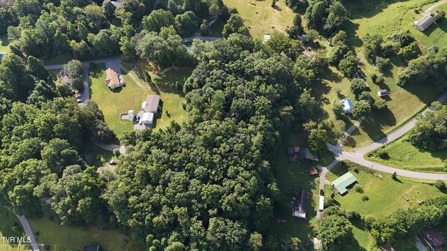 Tr 4 Crystal Lane, Unicoi, TN 37692