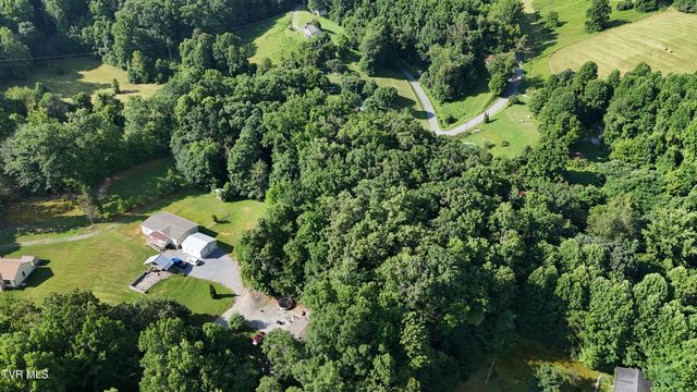 Tr 4 Crystal Lane, Unicoi, TN 37692