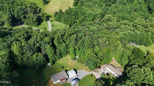Tr 4 Crystal Lane, Unicoi, TN 37692
