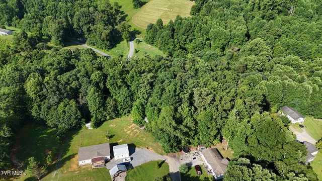 Tr 4 Crystal Lane, Unicoi, TN 37692
