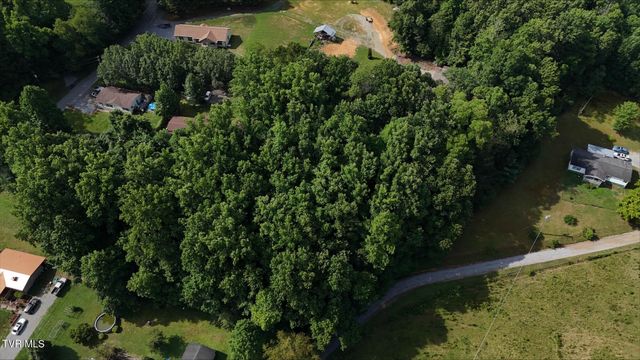 Tr 4 Crystal Lane, Unicoi, TN 37692