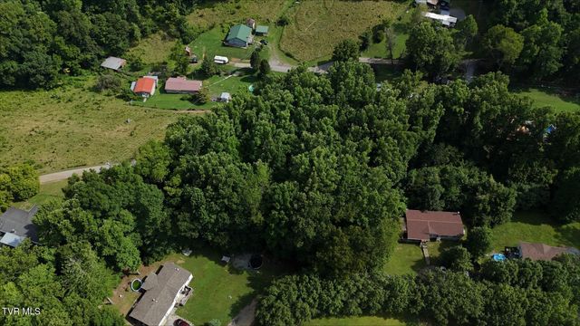 Tr 4 Crystal Lane, Unicoi, TN 37692
