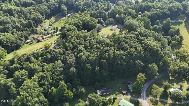 Tr 4 Crystal Lane, Unicoi, TN 37692