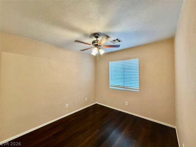 6068 Laughing Creek Street, Las Vegas, NV 89148