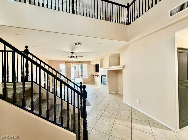 6068 Laughing Creek Street, Las Vegas, NV 89148