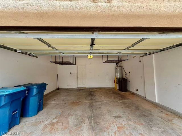 6068 Laughing Creek Street, Las Vegas, NV 89148