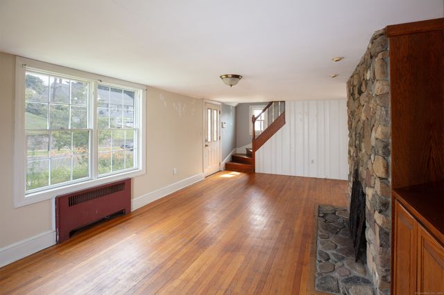 53 Haviland Street, Bristol, CT 06010
