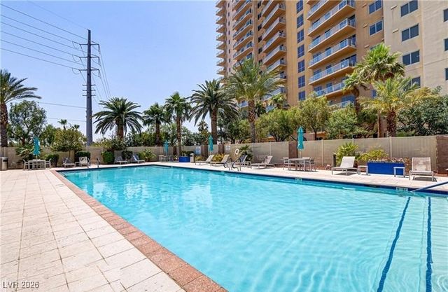 8255 Las Vegas Boulevard 1213, Las Vegas, NV 89123