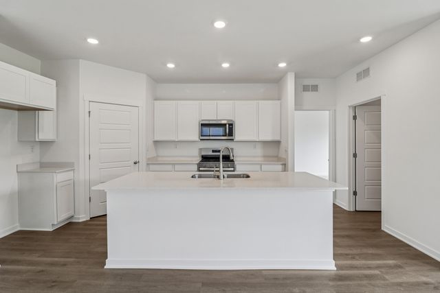 6294 redwood Trail, Wonder Lake, IL 60097
