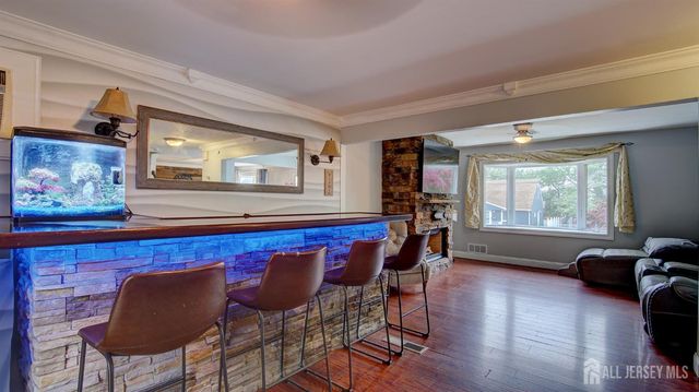 39 Joyce Place, Sayreville, NJ 08859