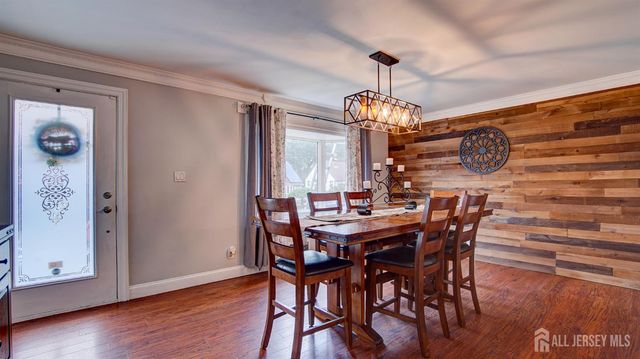 39 Joyce Place, Sayreville, NJ 08859