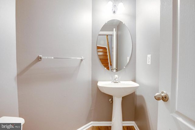 938 HERONS RUN LN, Woodbridge, VA 22191