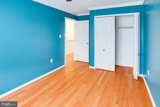 938 HERONS RUN LN, Woodbridge, VA 22191