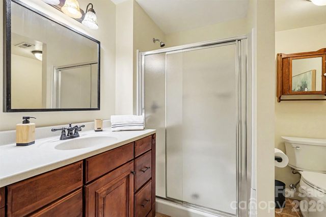 4400 Bellwood Lane, Charlotte, NC 28270