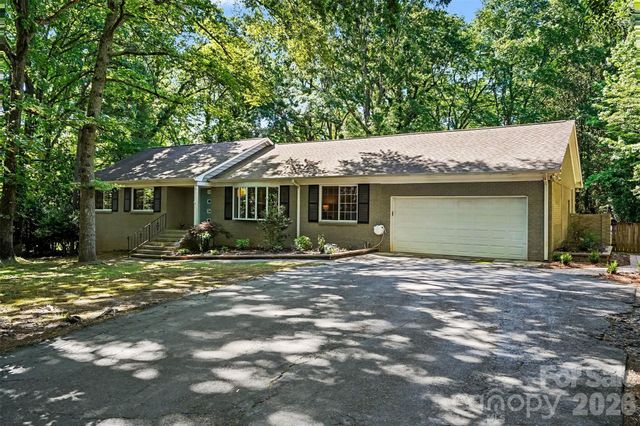 4400 Bellwood Lane, Charlotte, NC 28270