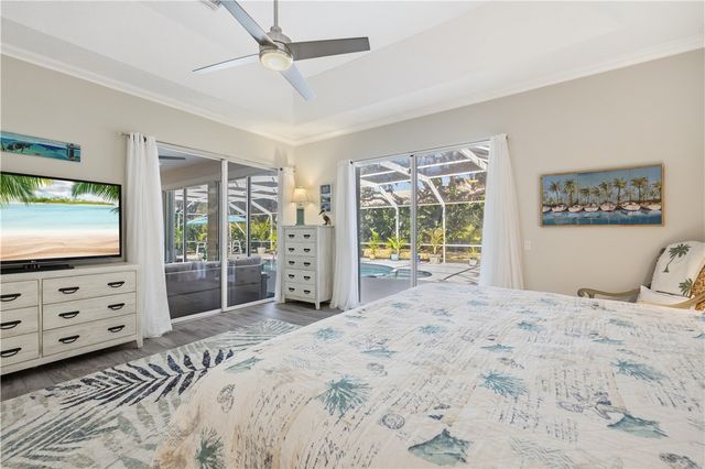 330 Marbrisa Drive, Vero Beach, FL 32963